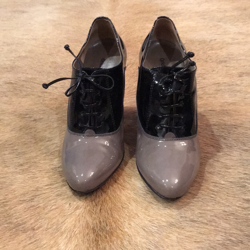 Orietta Mancini Oxford Lace Up Heels...Size 38/7